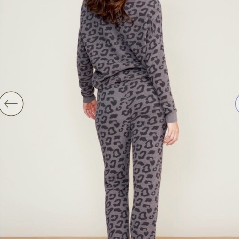 Barefoot Dreams Charcoal Leopard Track Pant - Picture 2 of 10